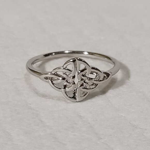 Source Unknown Jewelry - NWOT Vintage Silver Celtic Knot Infinity Love Knot Ring Size 7.5